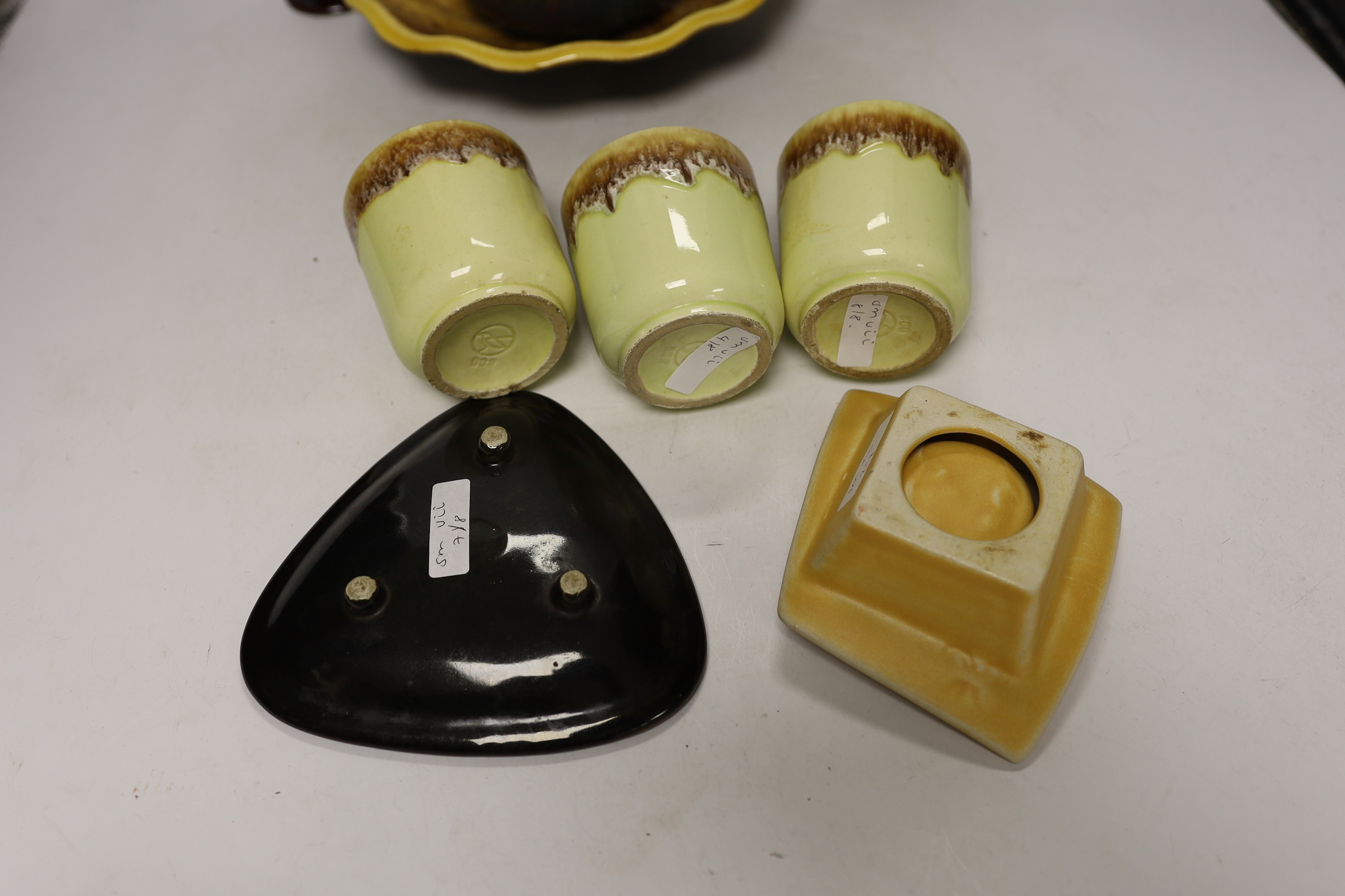 Assorted West German and Italian Feramano mid-century pottery including ashtray and cups, tallest 19cm